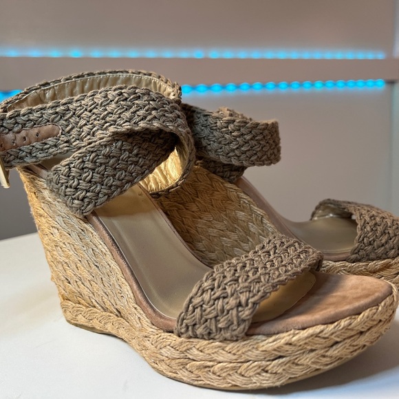 Stuart Weitzman Brown Crochet Wedge Sandals - Picture 3 of 6